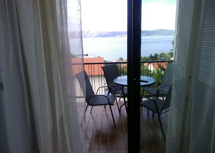 Apartament Nensi With A Wonderful View *