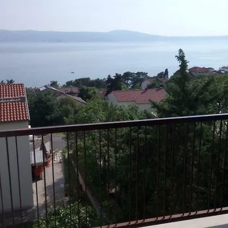 Nensi With A Wonderful View *