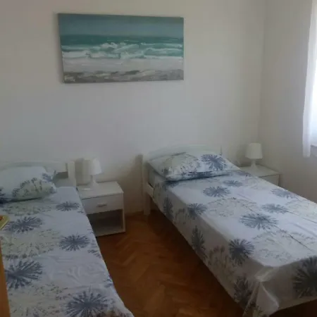 Nensi With A Wonderful View Apartment *